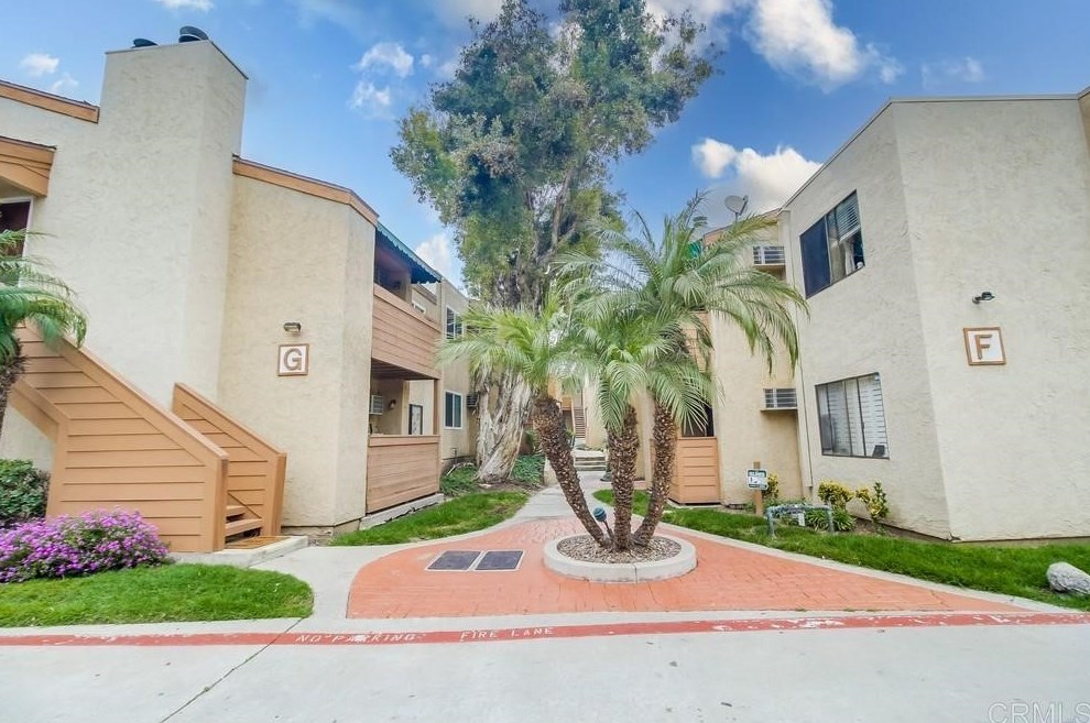 2920 Briarwood Rd #f4, Bonita, CA 91902