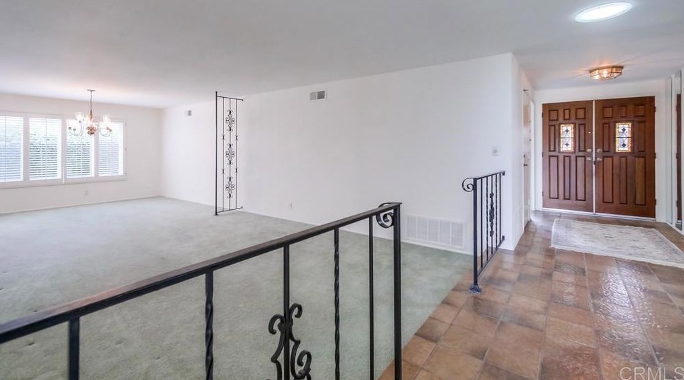 1209 Rippey St, El Cajon, CA 92020-1741