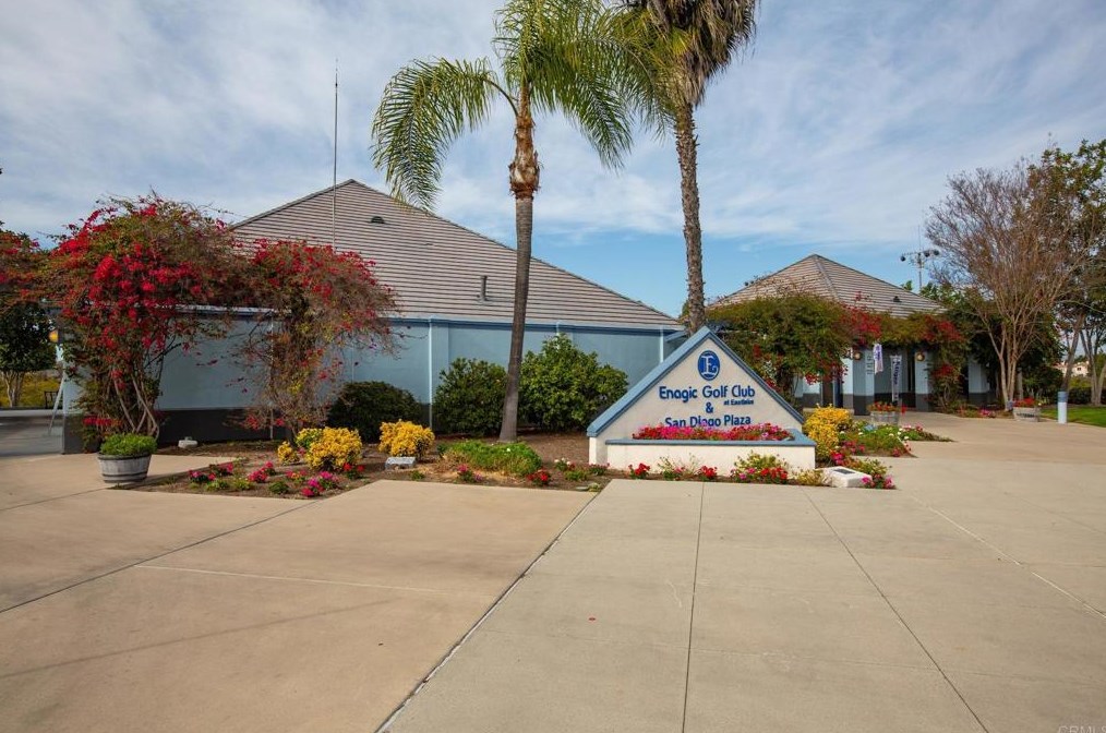 1189 Calle Tesoro, Chula Vista CA  91915-1262 exterior