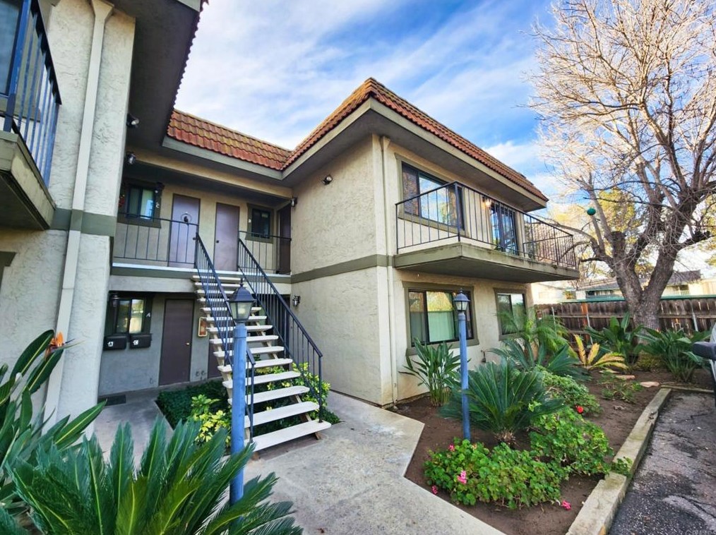 1865 E Grand Ave, Escondido, CA 92027