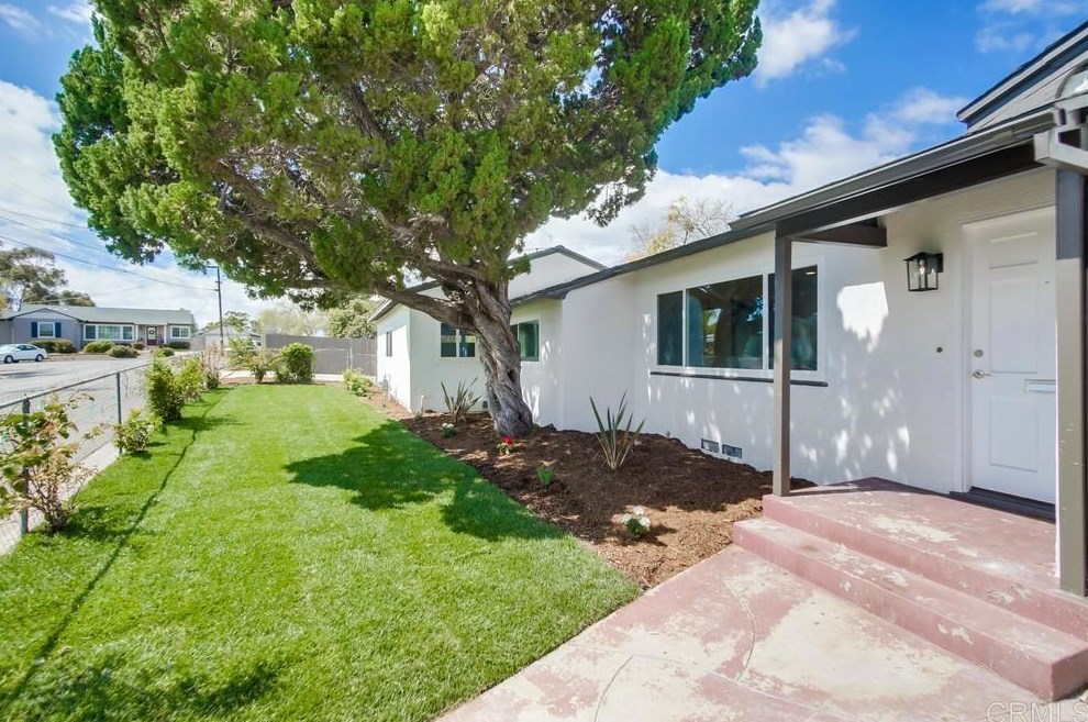 8430 Tio Diego Pl, La Mesa, CA 91942