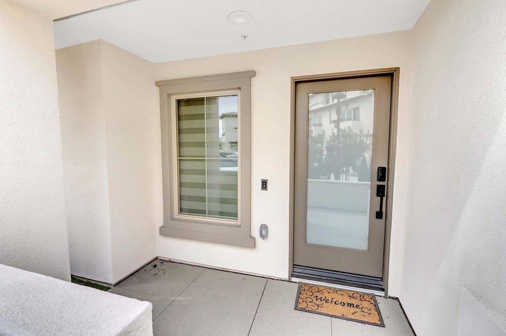 2180 Birch Rd, Chula Vista, CA 91915-2027