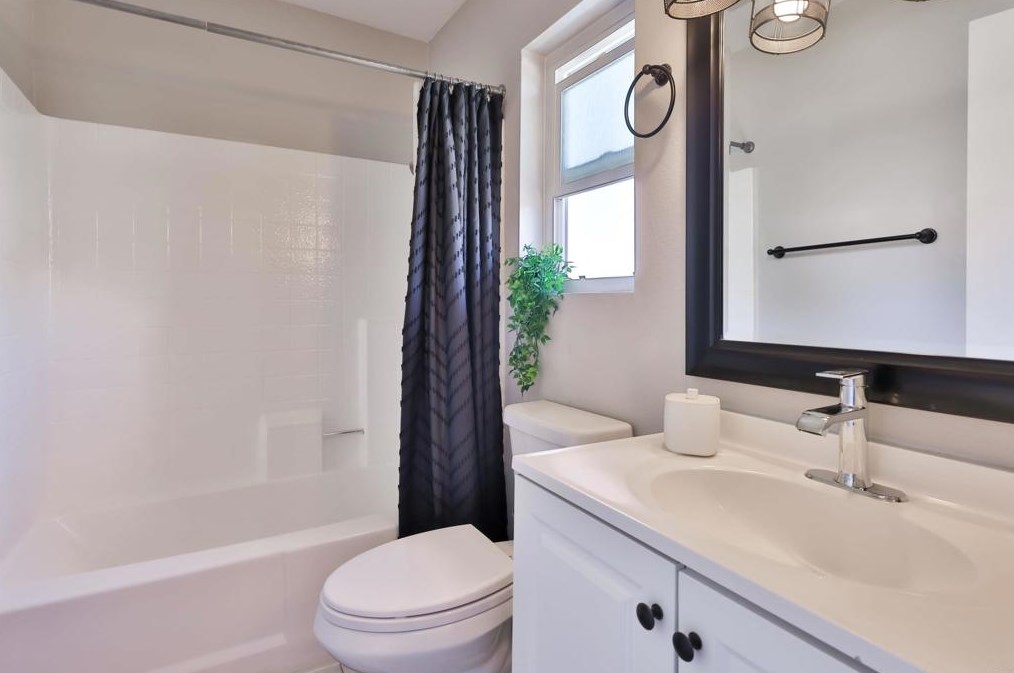 2018 Bluehaven Ct, San Diego CA  92154-4408 exterior