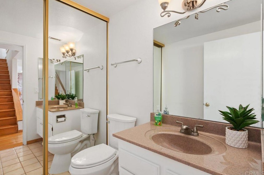 6844 Caminito Del Greco, San Diego CA 92120-2221 exterior