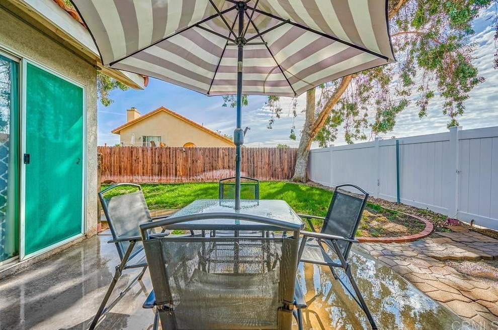 12940 Orleans Dr, Moreno Valley CA  92555-2310 exterior