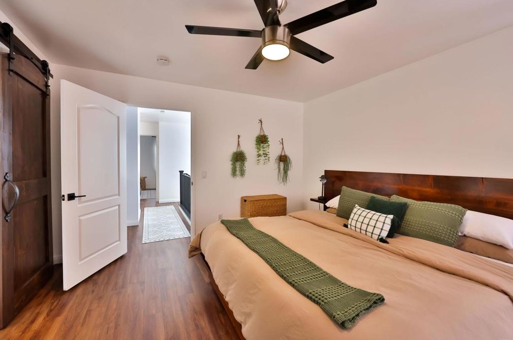 1228 La Vida Ct, Chula Vista CA  91915-1263 exterior