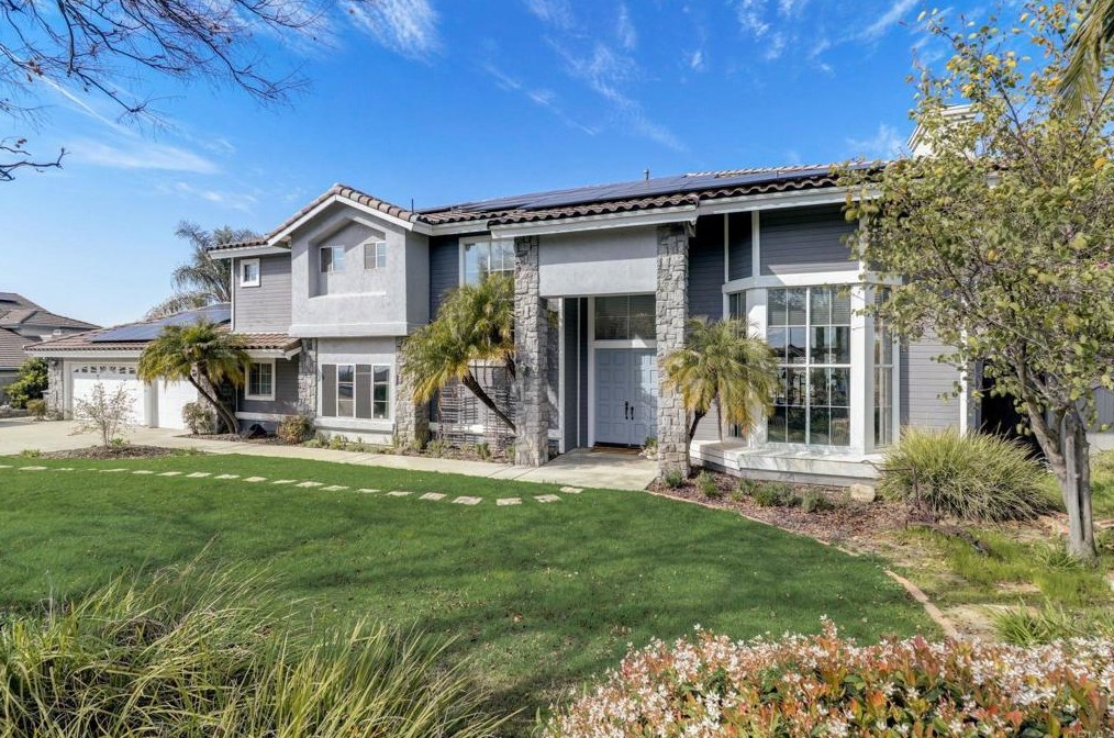 9395 Marina Springs Ln, El Cajon, CA 92021