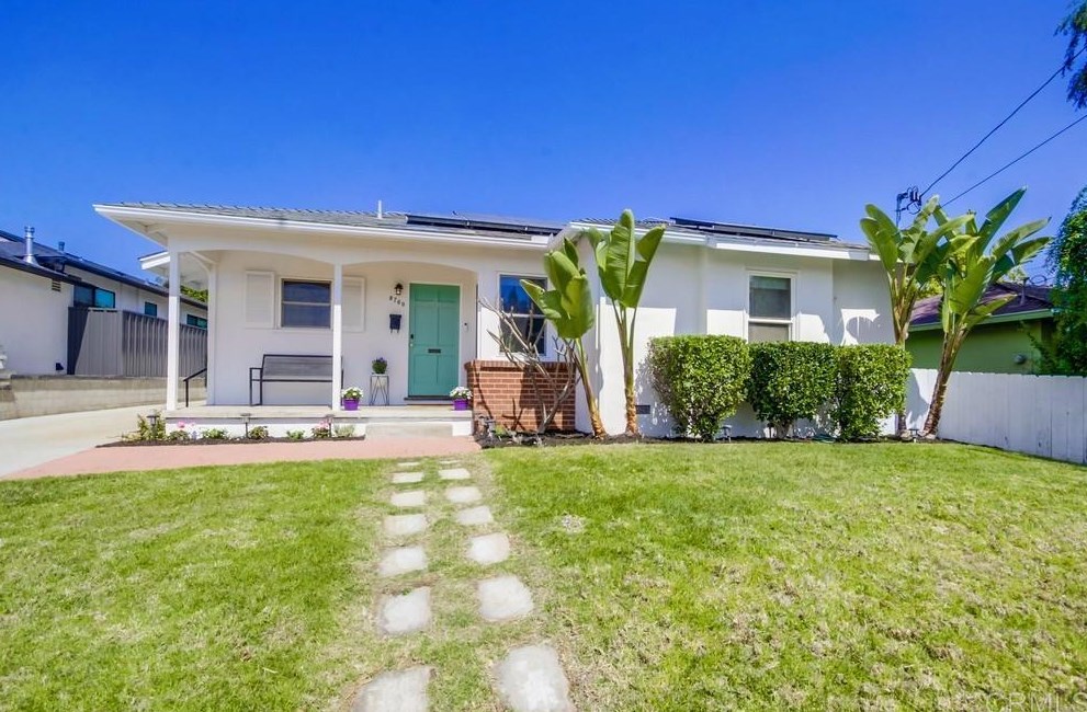 8760 Elden St, La Mesa, CA 91942