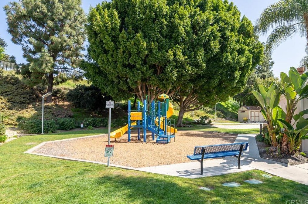 419 Sanibelle Cir, Chula Vista CA  91910-7555 exterior