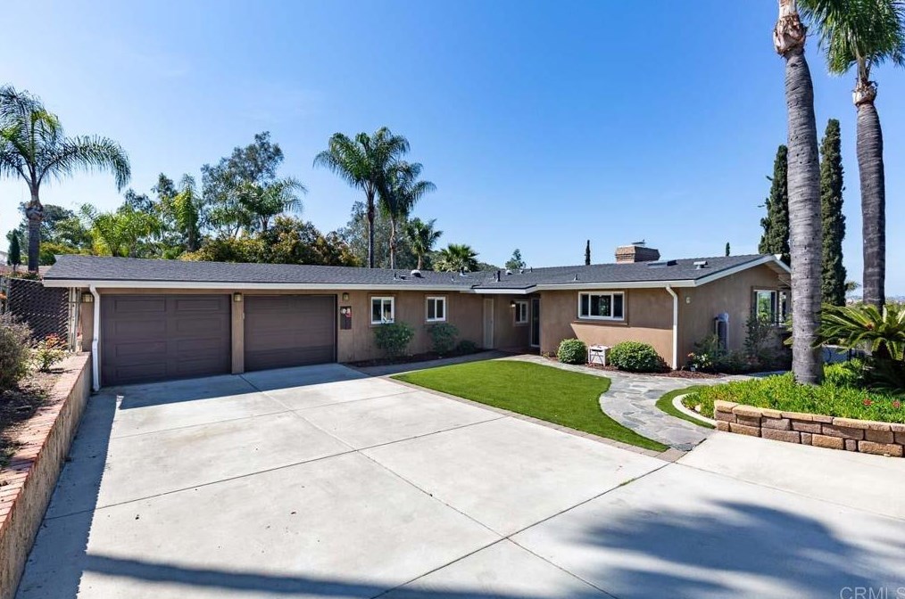 2276 La Cresta Rd, El Cajon, CA 92021