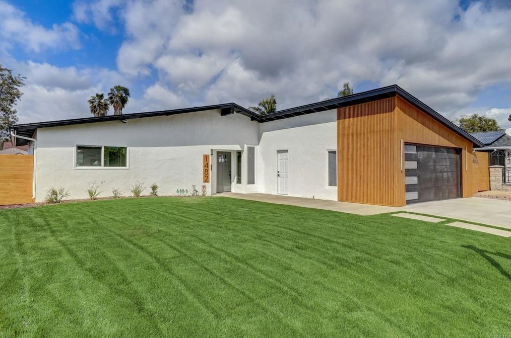 1482 Dumar Ave, El Cajon CA  92019-2523 exterior