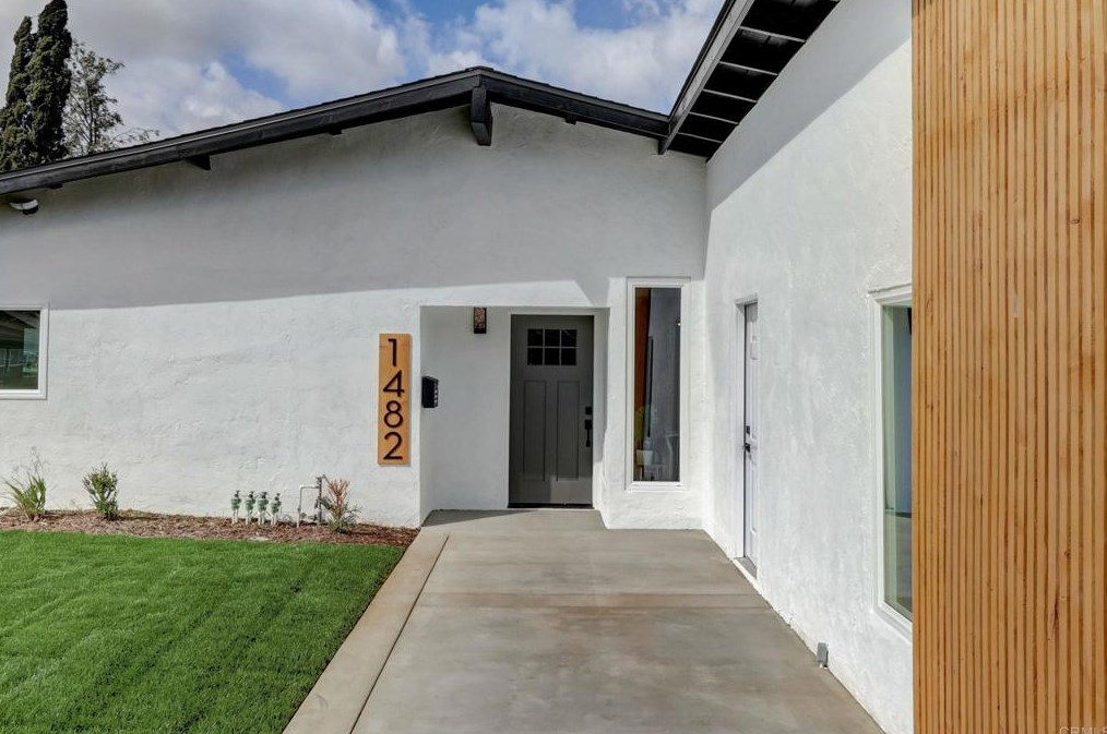 1482 Dumar Ave, El Cajon CA  92019-2523 exterior