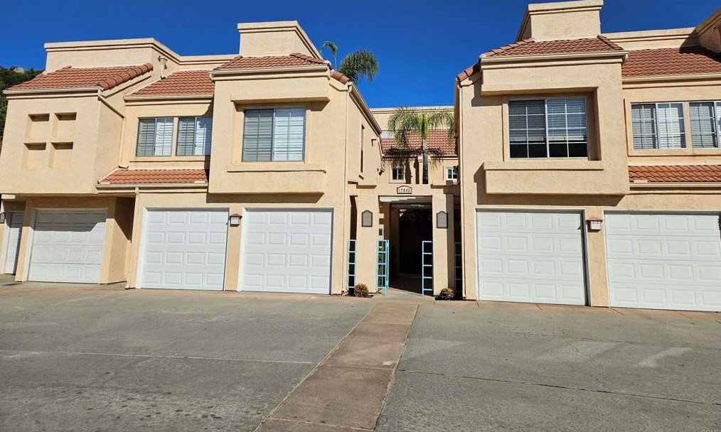 12046 Calle De Montana #278, El Cajon, CA 92019