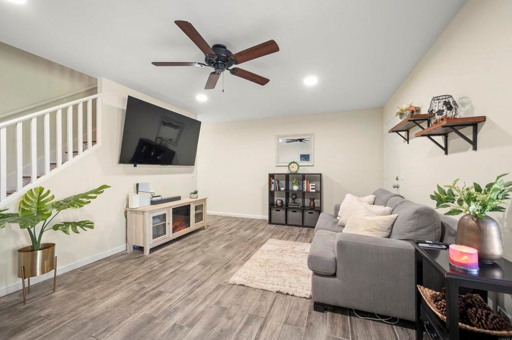 1565 Mendocino Dr, Chula Vista, CA 91911-6052