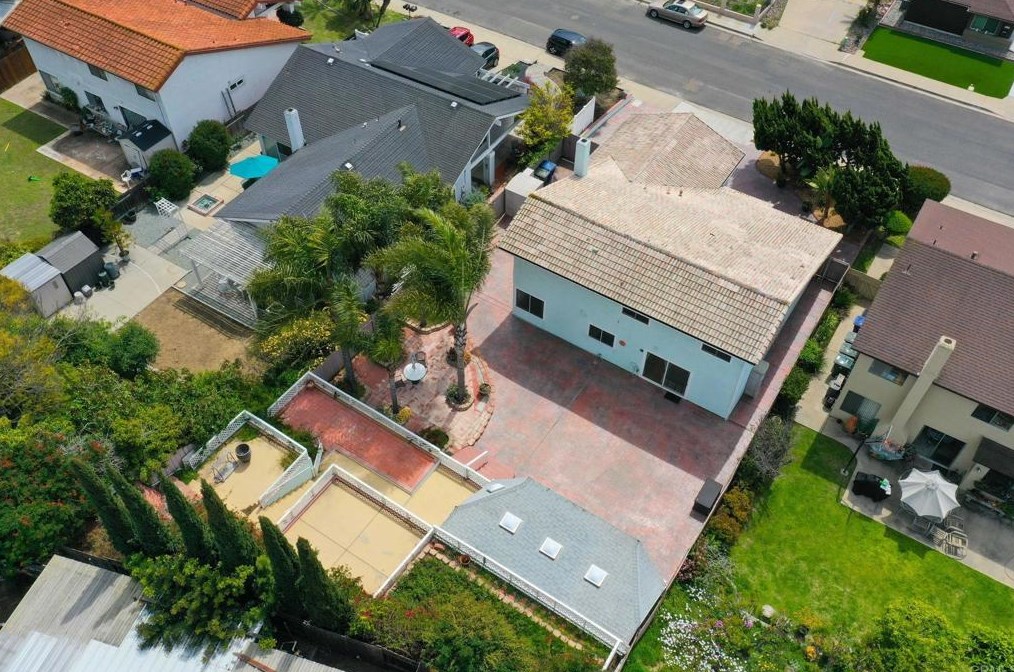 171 Camino Vista Real, Chula Vista CA  91910-6260 exterior