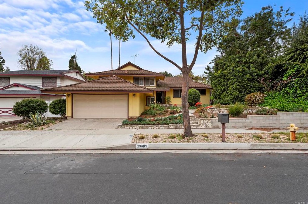 29603 Whitley Collins Dr, Palos Verdes Estates, CA 90275