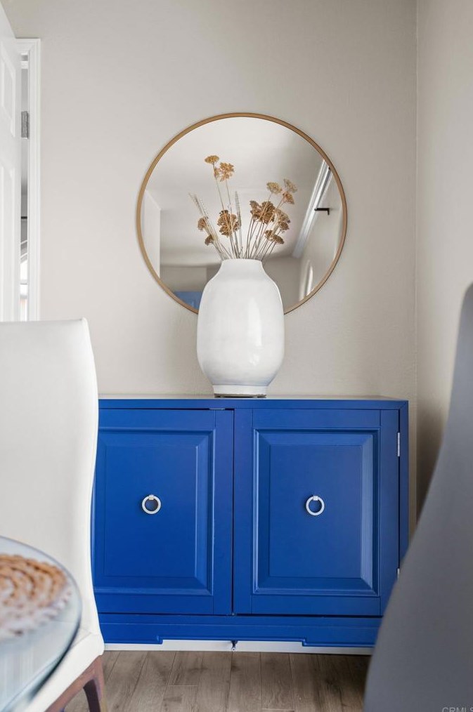 363 Rosecrans St, San Diego CA  92106-3527 exterior