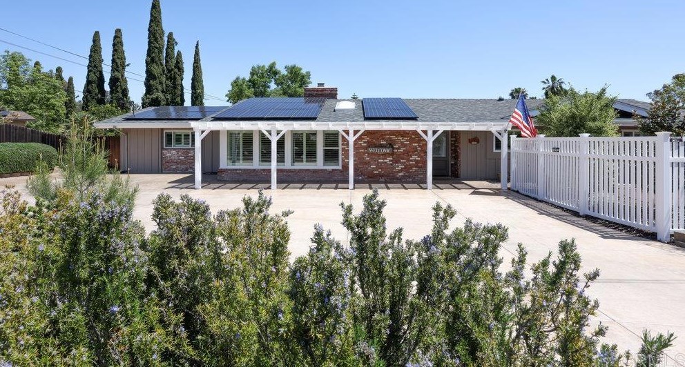 11426 Fuerte Farms Rd, El Cajon, CA 92020