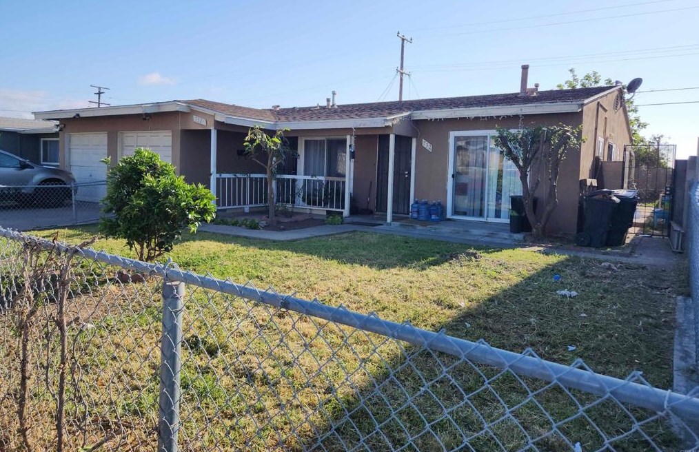732 Madison Ave, Chula Vista CA  91910-8282 exterior