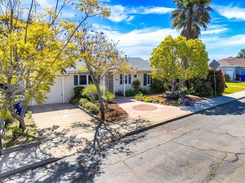 4387 Marraco Dr, San Diego, CA 92115-5642