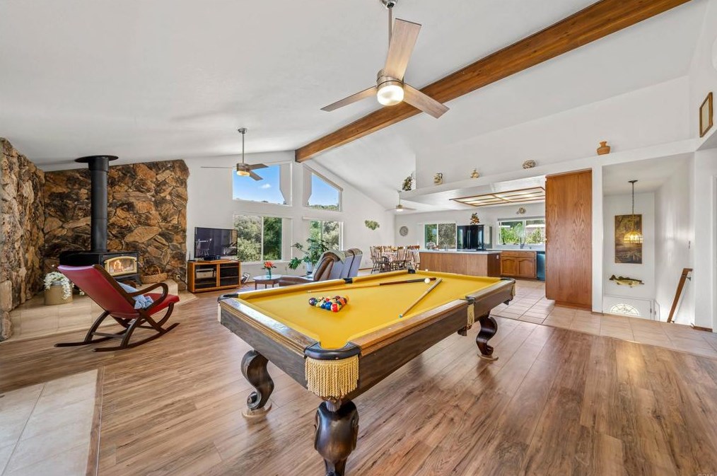 10474 Boulder Creek Rd, Descanso, CA 91916