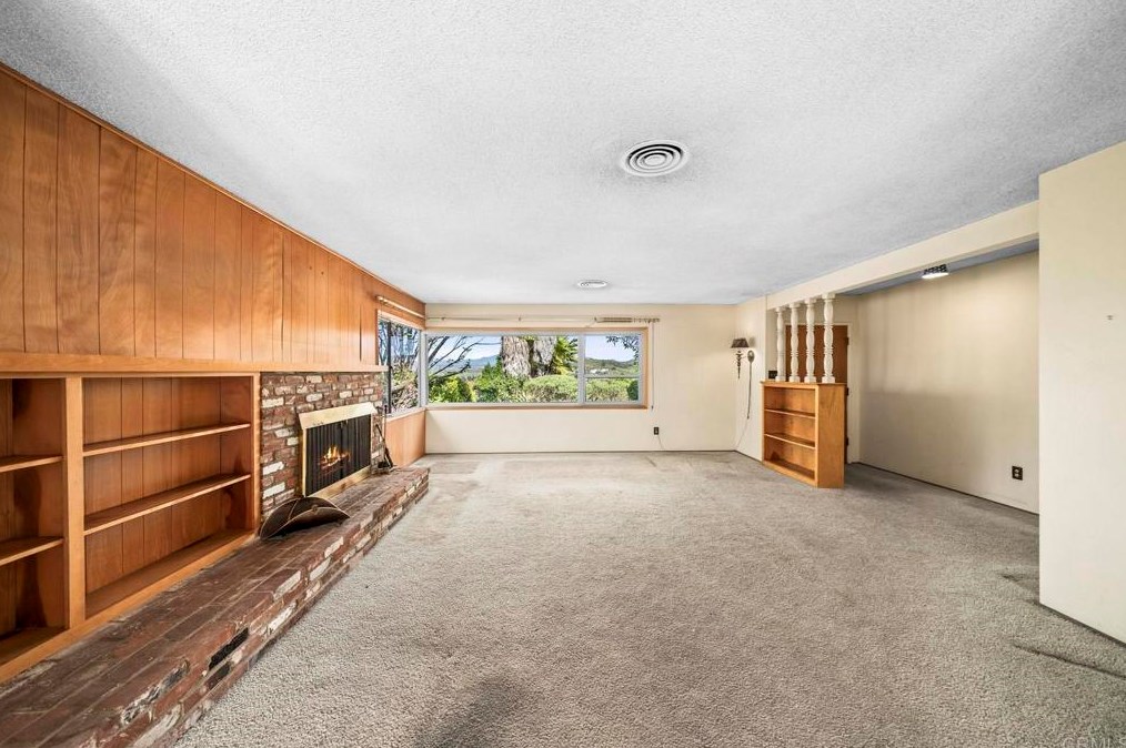 9140 Paradise Park Dr, Lakeside CA  92040-3615 exterior