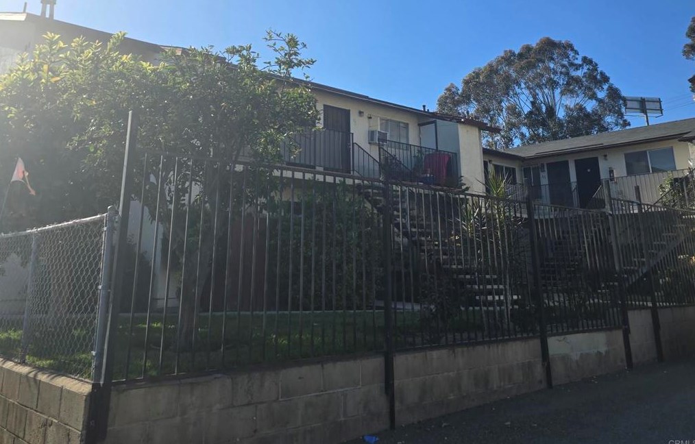 4615 Delta St #9, San Diego, CA 92113