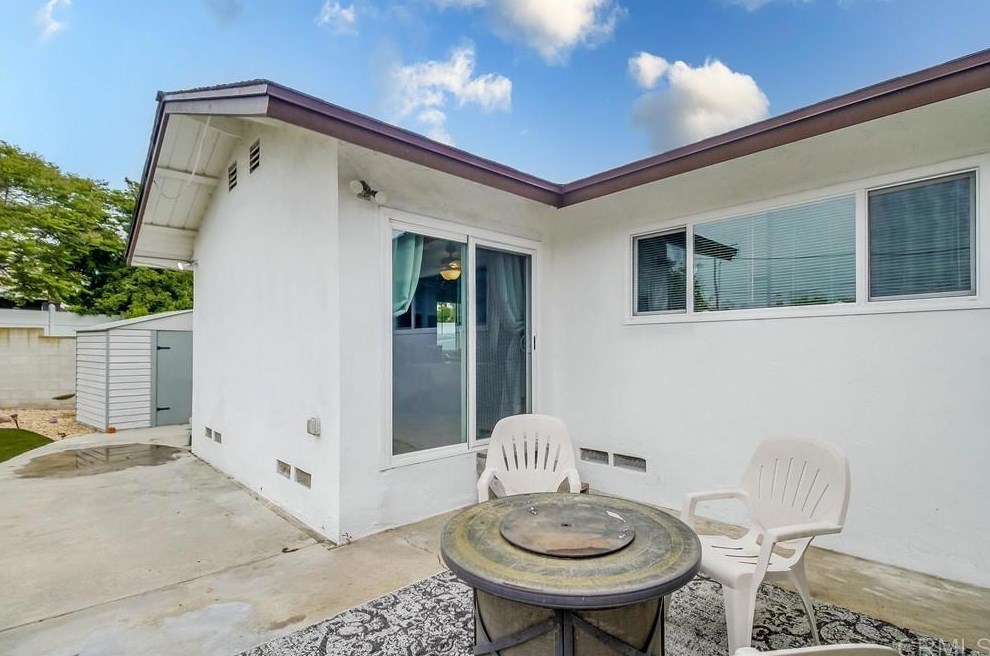 821 Date Ave, Chula Vista CA  91911-1111 exterior