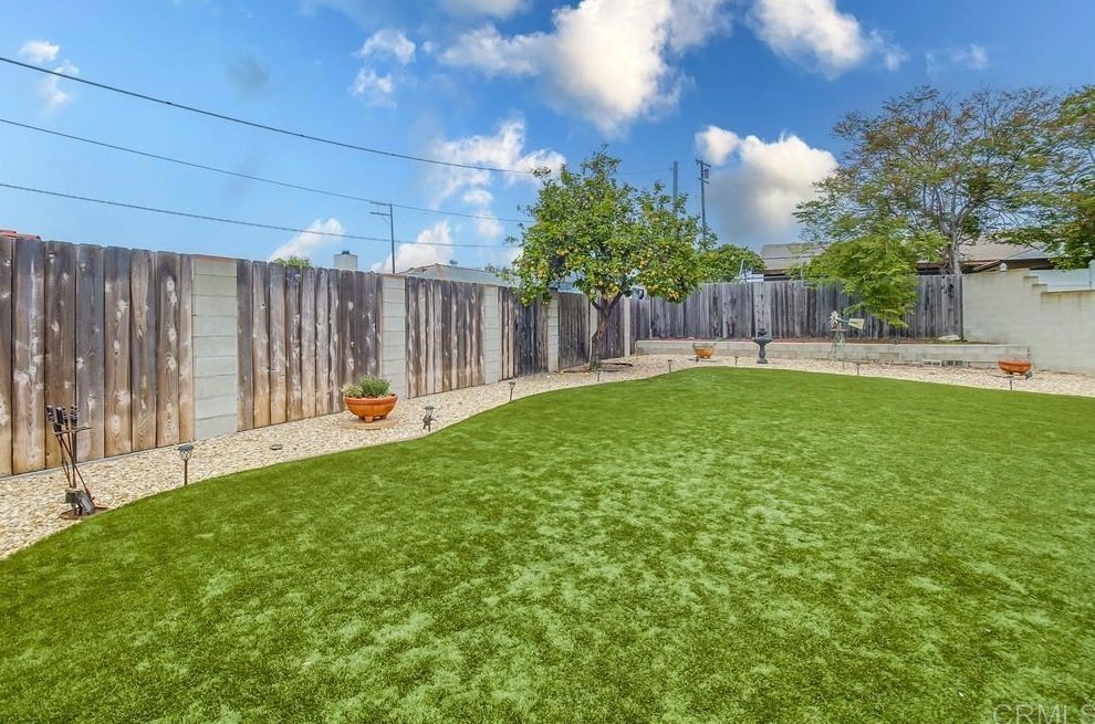 821 Date Ave, Chula Vista CA  91911-1111 exterior