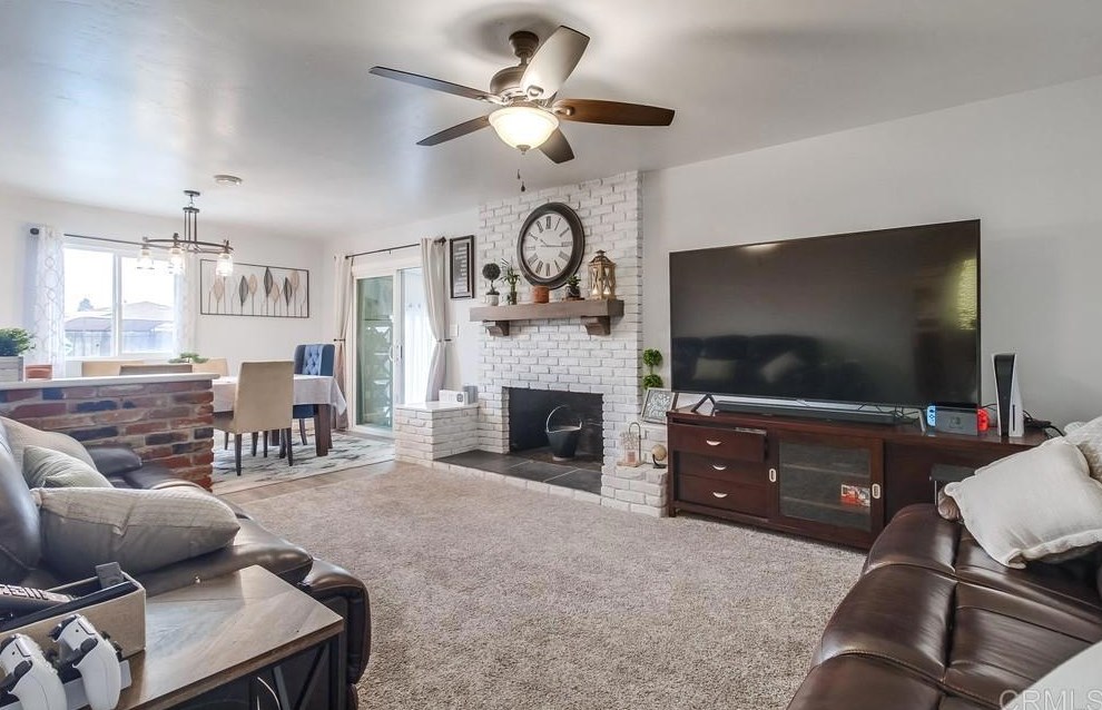 821 Date Ave, Chula Vista CA  91911-1111 exterior