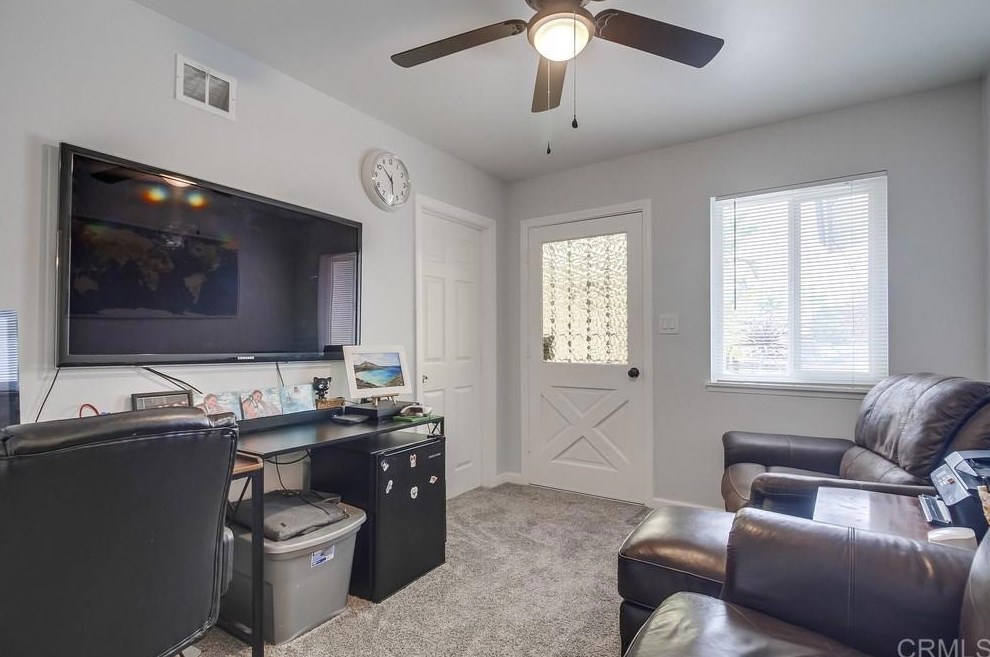 821 Date Ave, Chula Vista CA  91911-1111 exterior