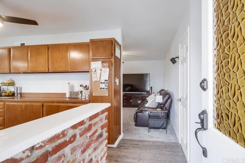 821 Date Ave, Chula Vista CA  91911-1111 exterior