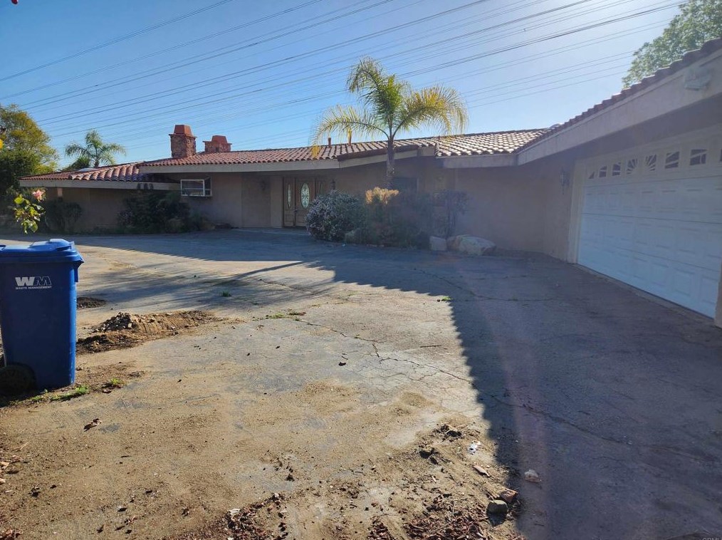 530 Calle De La Sierra, El Cajon, CA 92019