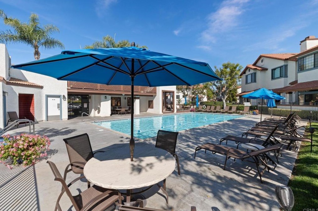 3446 Mission Mesa Way, San Diego CA  92120-1571 exterior