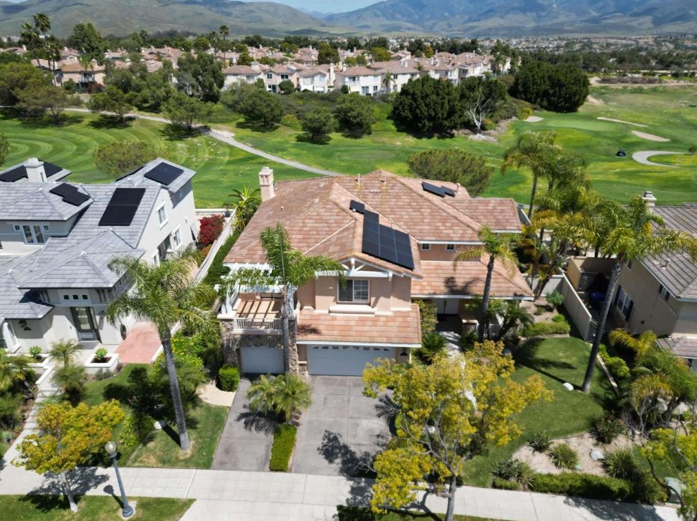 1129 Augusta Pl, Chula Vista CA  91915-1203 exterior
