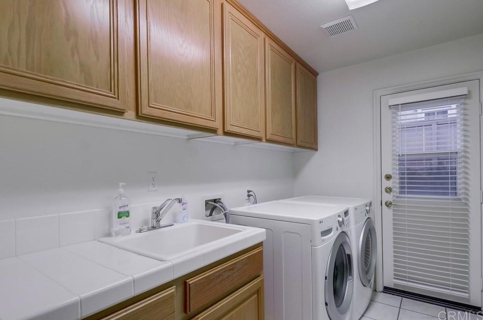 1129 Augusta Pl, Chula Vista CA  91915-1203 exterior