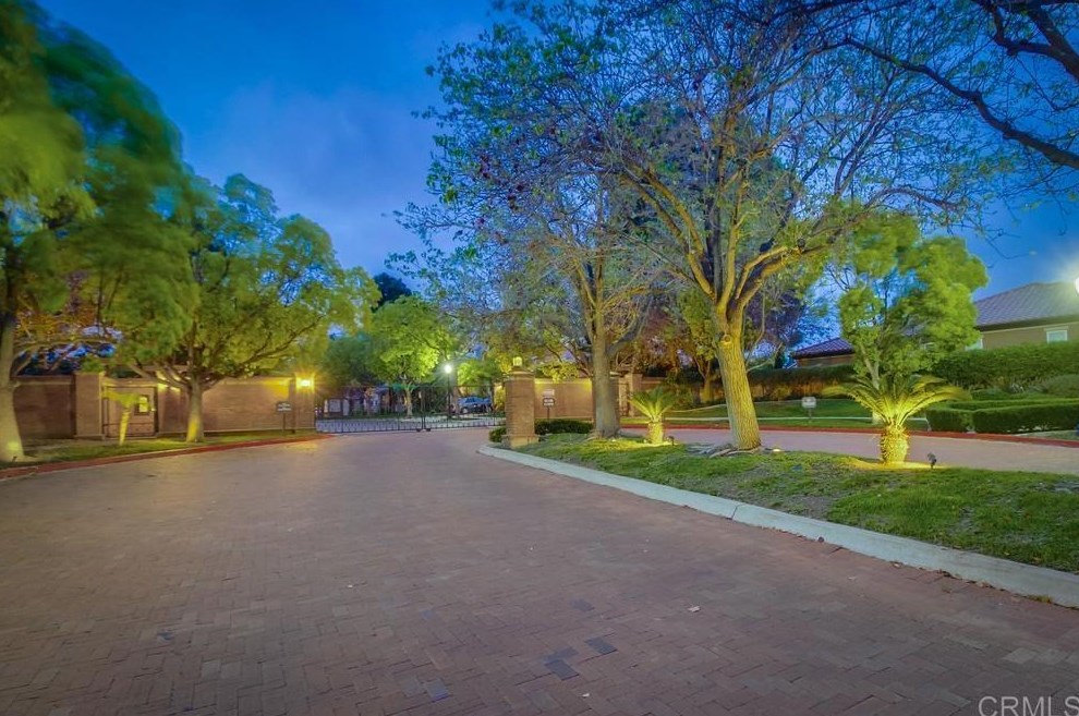 1129 Augusta Pl, Chula Vista CA  91915-1203 exterior