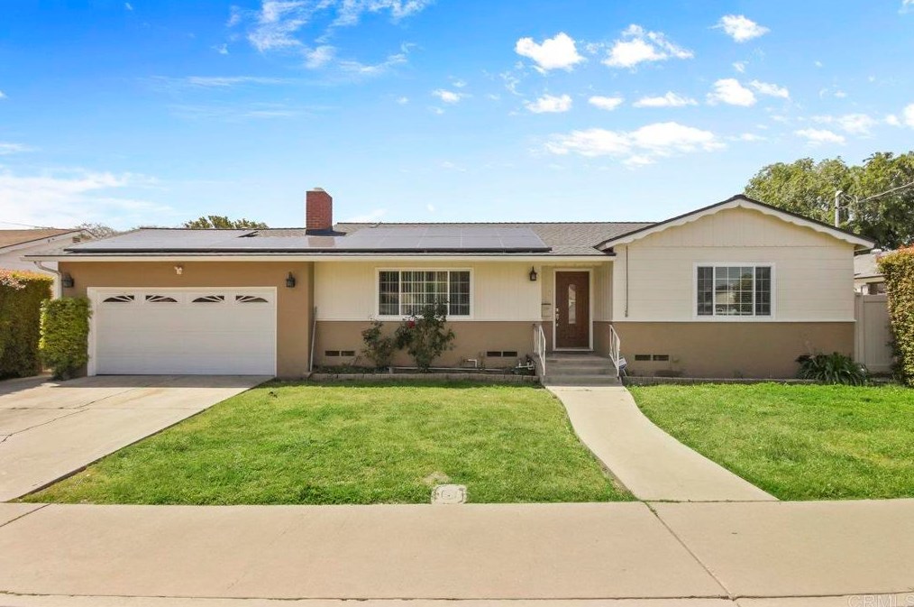 847 Loquat Ct, El Cajon, CA 92020