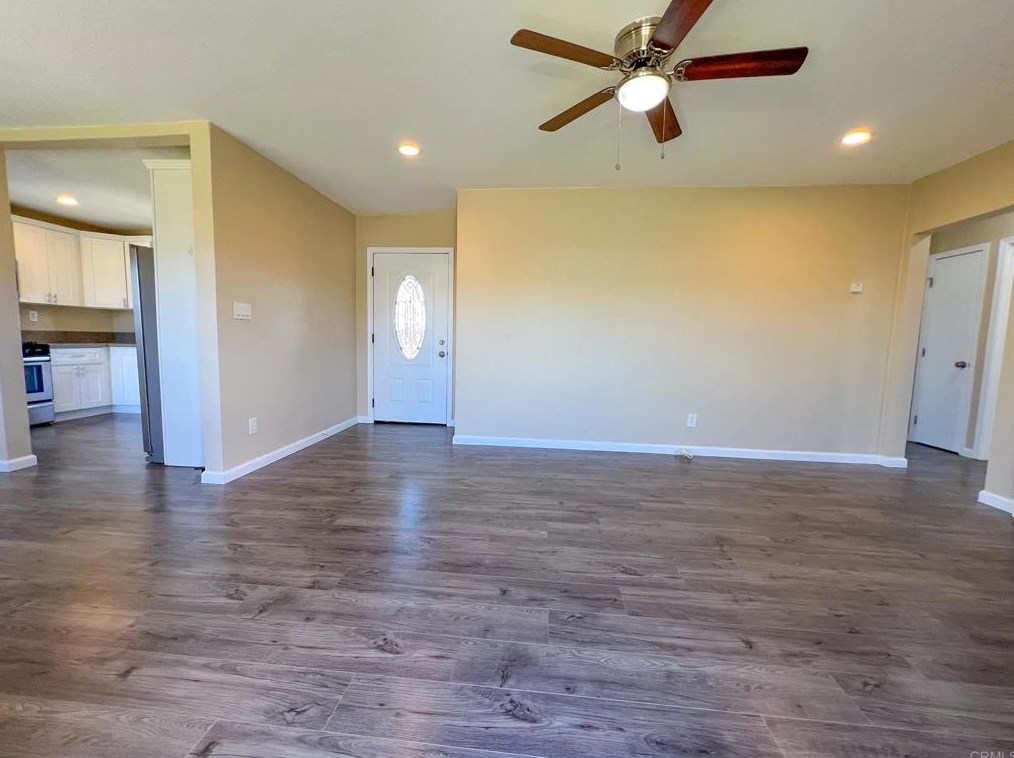 5114 Logan Ave, San Diego CA  92114-6221 exterior