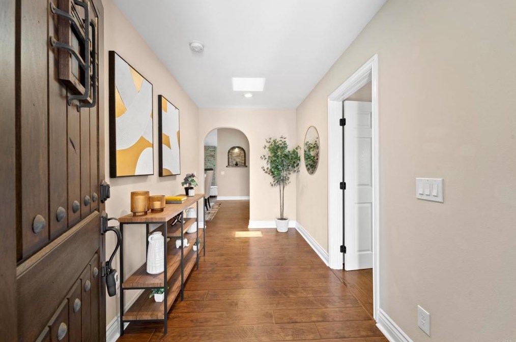 2782 Wyandotte Ave, San Diego, CA 92117-1655
