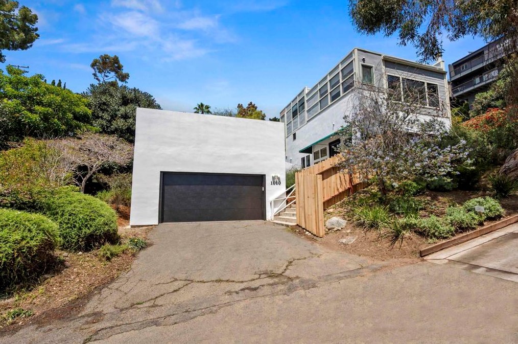 1010 W Upas St, San Diego, CA 92103