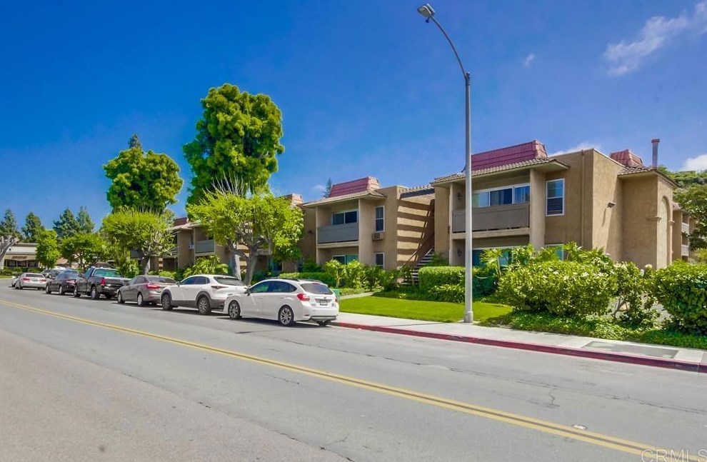 6911 Alvarado Rd #22, San Diego, CA 92120