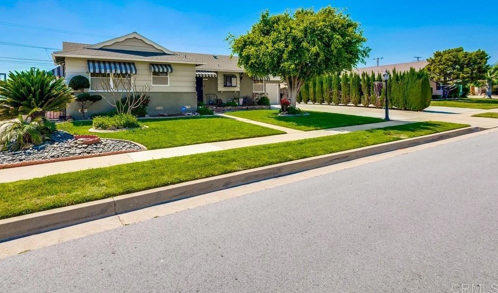 1145 N Greenpark Ave, Covina, CA 91724