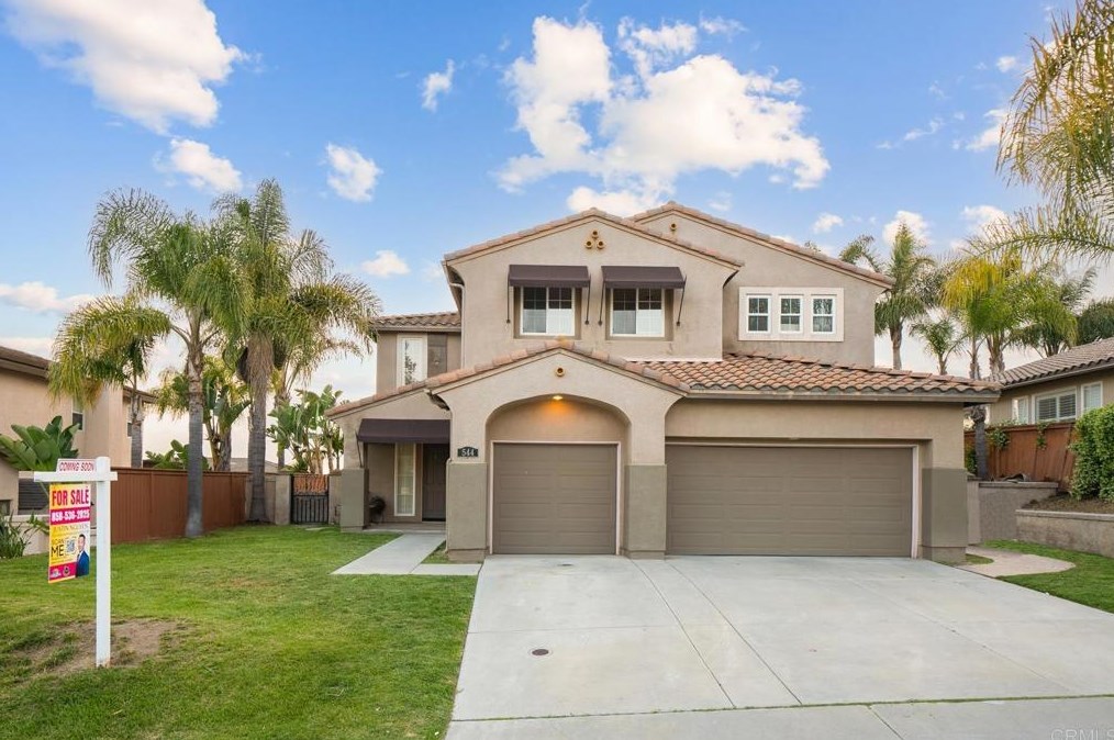 544 Rocking Horse Dr, Chula Vista CA  91914-4154 exterior
