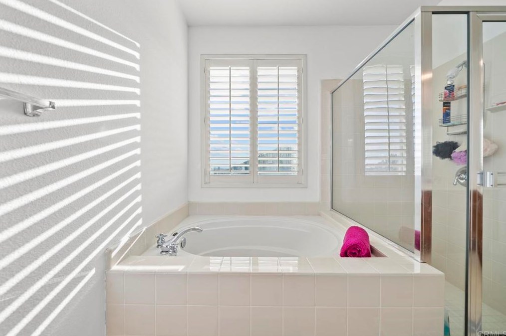 544 Rocking Horse Dr, Chula Vista CA  91914-4154 exterior