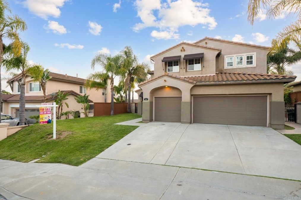 544 Rocking Horse Dr, Chula Vista CA  91914-4154 exterior