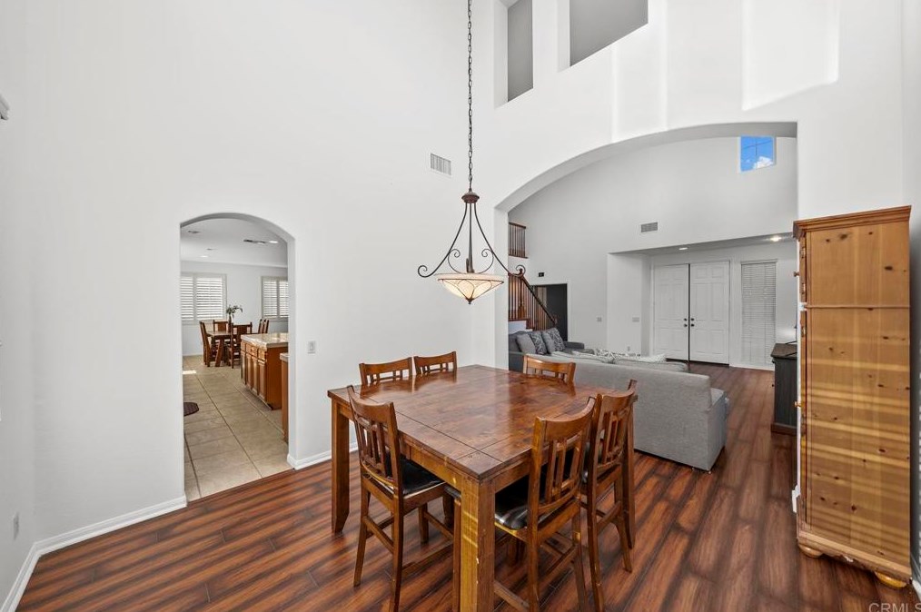 544 Rocking Horse Dr, Chula Vista CA  91914-4154 exterior