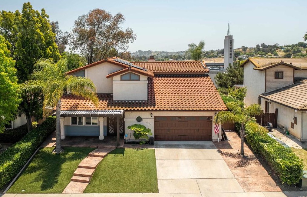 1981 Dain Dr, Lemon Grove, CA 91945-4275
