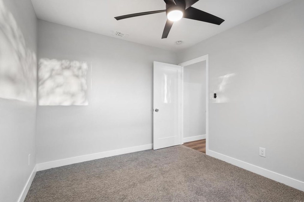 3654 Budd St, San Diego CA 92111-4334 exterior