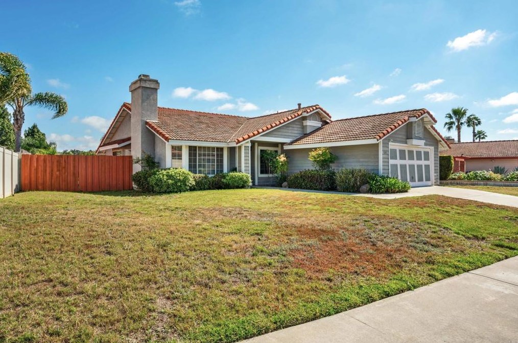 5237 Alamosa Park Dr, Oceanside, CA 92057-6310
